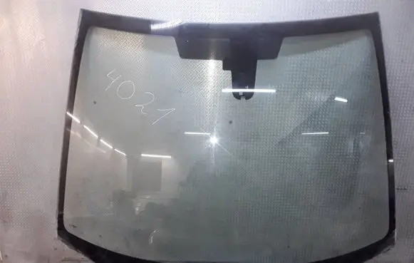 Honda Civic Front windscreen/windshield window 