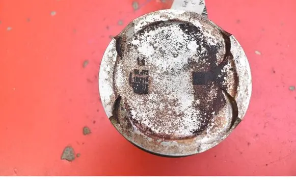 Skoda Octavia Mk3 (5E) Piston 074181