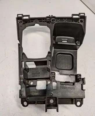 BMW X5 E70 Other center console (tunnel) element 51166971727