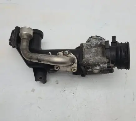 Mercedes-Benz CLS C219 Throttle valve A6420900070 A6420901057 59128
