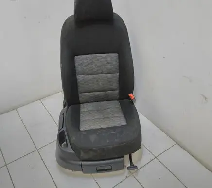 Skoda Octavia Mk2 (1Z) Front passenger seat 