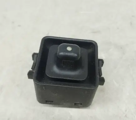 Mercedes-Benz E W124 Wing mirror switch 1248201810 A1248201810