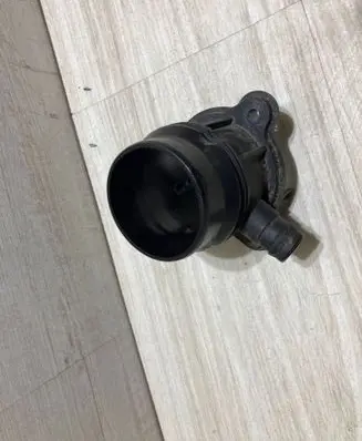 BMW X2 F39 Air intake duct part 8650761