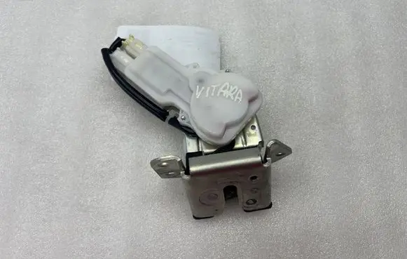 Suzuki Vitara (LY) Tailgate/trunk/boot lock/catch/latch B6765