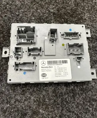 Mercedes-Benz C W205 Comfort/convenience module A2059002019 5DK01077574 A2229021211
