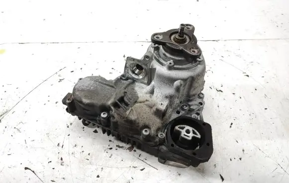 BMW X1 E84 Gearbox transfer box case 7643755