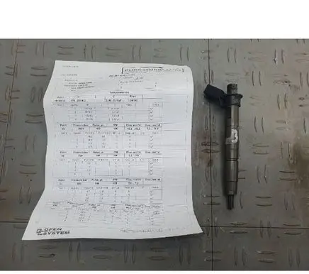 BMW 5 F10 F11 Fuel injector 7823461 782346101