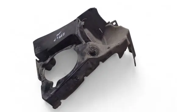 BMW 5 E39 Other engine bay part 8209027