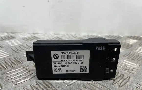 BMW 5 F10 F11 Seat heating relay 9216468