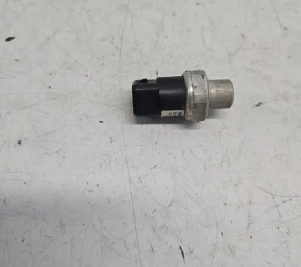 Audi A6 S6 C5 4B Air conditioning (A/C) pressure sensor 8D0959482B