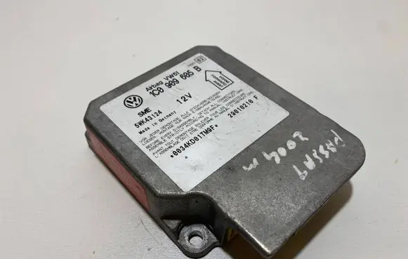 Volkswagen PASSAT B5.5 Airbag control unit/module 1C0909605B 5WK43124