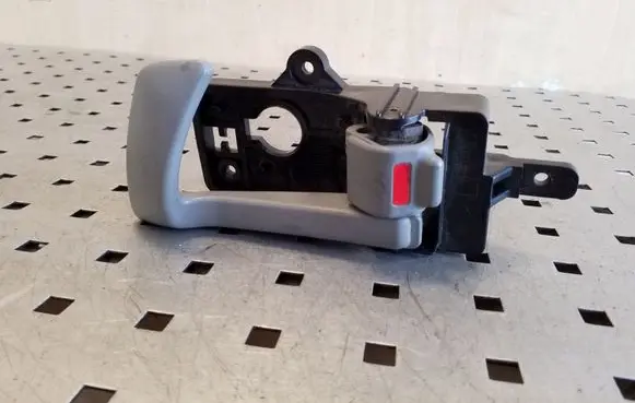 Hyundai Santa Fe Front door interior handle 82613CM000