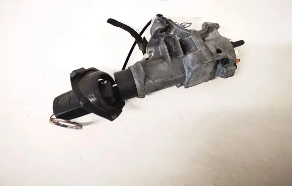 Audi A4 S4 B5 8D Ignition lock 4b0905851c