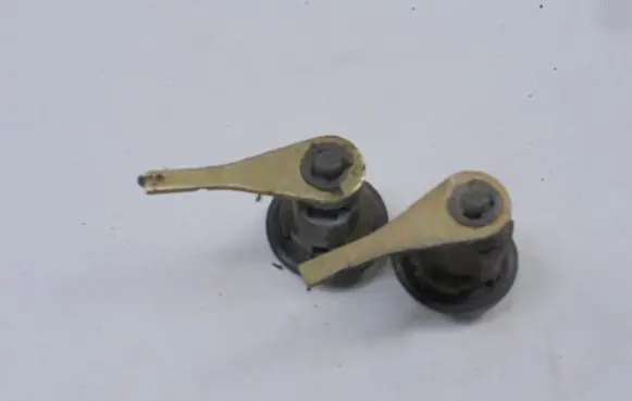 Austin Maxi Front door lock (next to the handle) 
