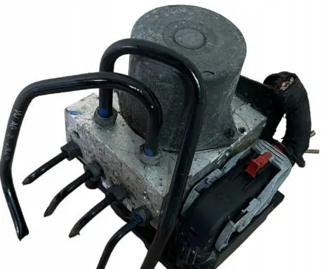 Audi A4 S4 B8 8K ABS Pump 8K0907379R