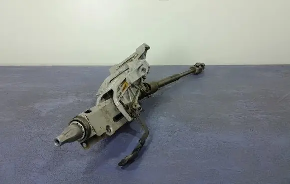 Ford Mondeo MK IV Steering wheel axle 7G9N-3C529-AH
