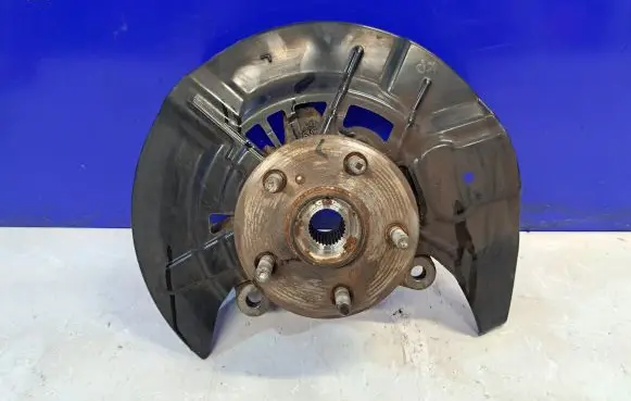 Lexus RX 450H Front wheel hub F74L FRONTLEFTWHEELHUB