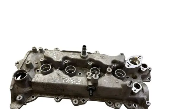 Nissan Qashqai Rocker cam cover 132653841R 118322415R