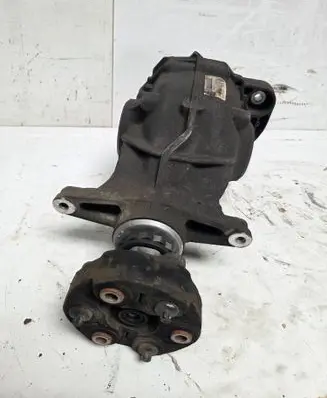BMW 5 F10 F11 Rear differential 7584448 9111011902850003