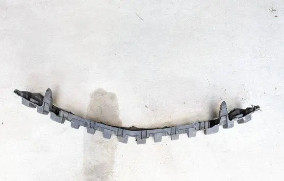 Mercedes-Benz E C207 W207 Front bumper support beam A2078850265