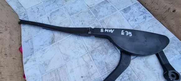 BMW 5 E39 Front wiper blade arm 61618209