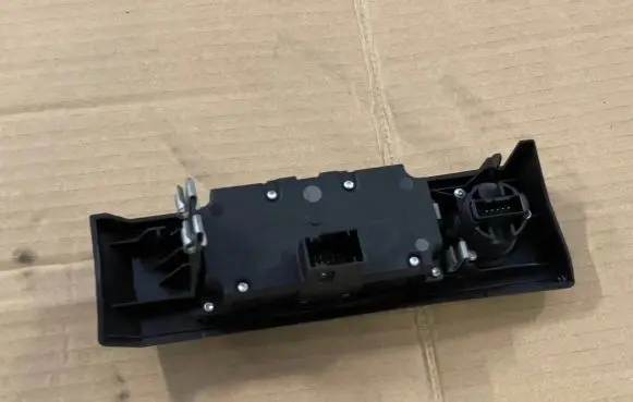 BMW 5 E60 E61 Light switch 6988555 33295101 0081010538351