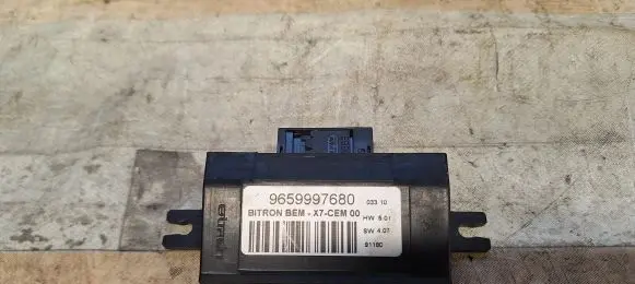 Citroen C5 Door control unit/module 9659997680