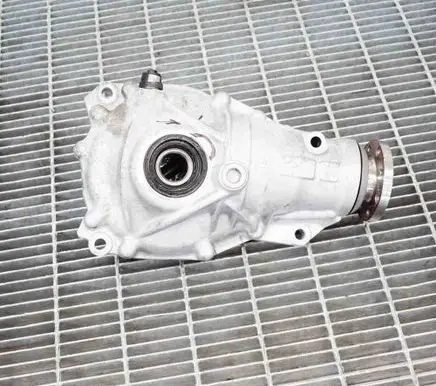 BMW 7 G11 G12 Front differential 7647386