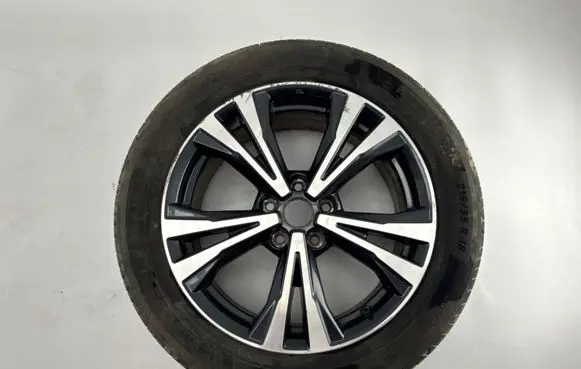 Nissan Qashqai J12 R18 alloy rim HV03AMB94
