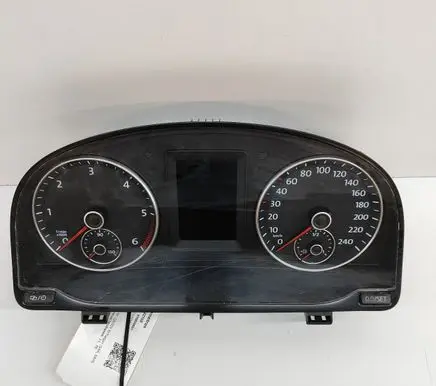Volkswagen Caddy Speedometer (instrument cluster) 2K5920876A