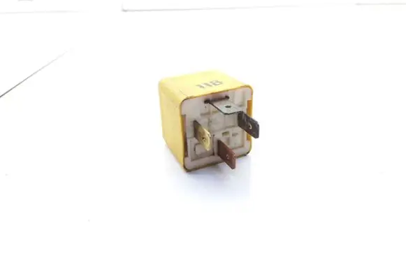 Jaguar XJ X40 Other relay 4RA00351032 00351032
