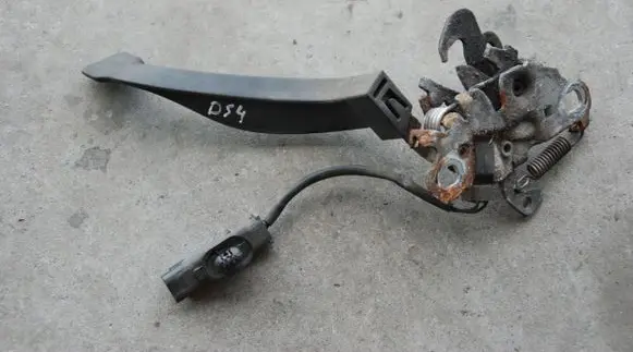 Citroen DS4 Engine bonnet/hood lock/catch 9670552080