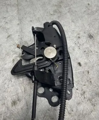 Renault Koleos II Engine bonnet/hood lock/catch 