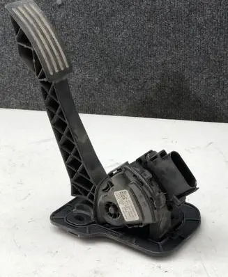 Ford Transit Accelerator throttle pedal 6C119F836CB