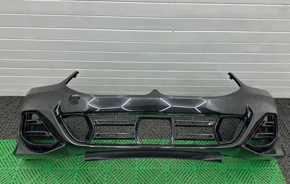 BMW 8 G14 Front bumper 8070558
