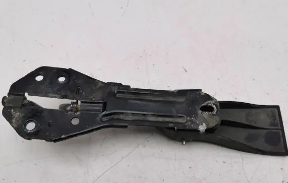 Audi A7 S7 4G Engine bonnet/hood lock/latch loop/hook 4G8823480