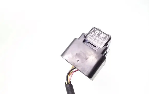 KIA Carens II Other relay 955501D100