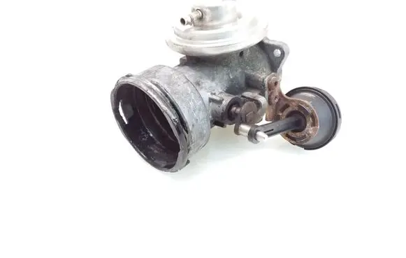 Volkswagen Transporter - Caravelle T5 Throttle valve 038131501AA
