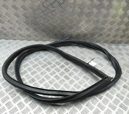 Porsche 911 991 Rubber seal front door (on door) 99102547500