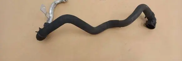 Land Rover Range Rover L405 Engine coolant pipe/hose FPLA8C202CA 24032016