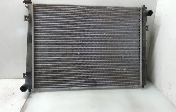 KIA Carens I Coolant radiator