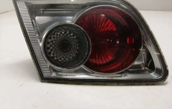 Tailgate rear/tail lights