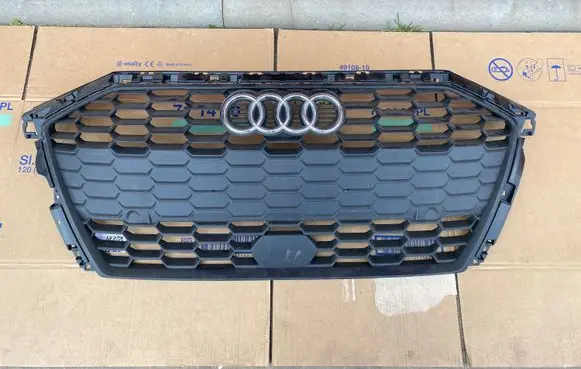 Audi A3 S3 8V Front bumper upper radiator grill 8Y0853651BK31