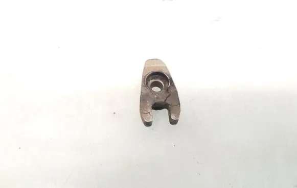 Mazda 2 Fuel Injector clamp holder