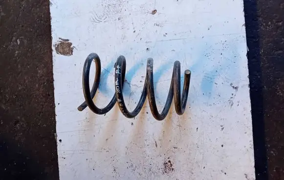Renault Master III Front coil spring