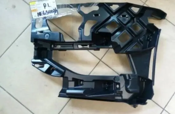Volkswagen Golf VII Front bumper mounting bracket 5G0807723F NE63002NA1