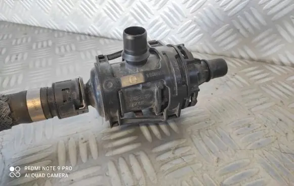 Thermostat/thermostat housing