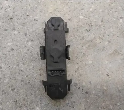 Volkswagen Sharan Tail light bulb cover holder