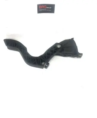 Volkswagen PASSAT B5 Accelerator throttle pedal 8D1723523N 6PV00802808 17894381