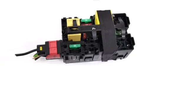 Nissan Qashqai Fuse box set 453113302